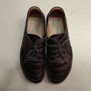 Naot womens comfortable shoes 39